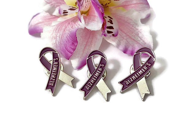 1 Pc Alzheimer's Awareness Support Pin - Alzheimer's Dementia Remember the Moments Support Hope Cure Fight Lapel Pins Gifts Accessories